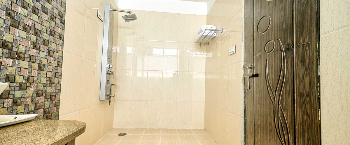 Suite Room at Kamal Residency, Naddi, Dharamshala